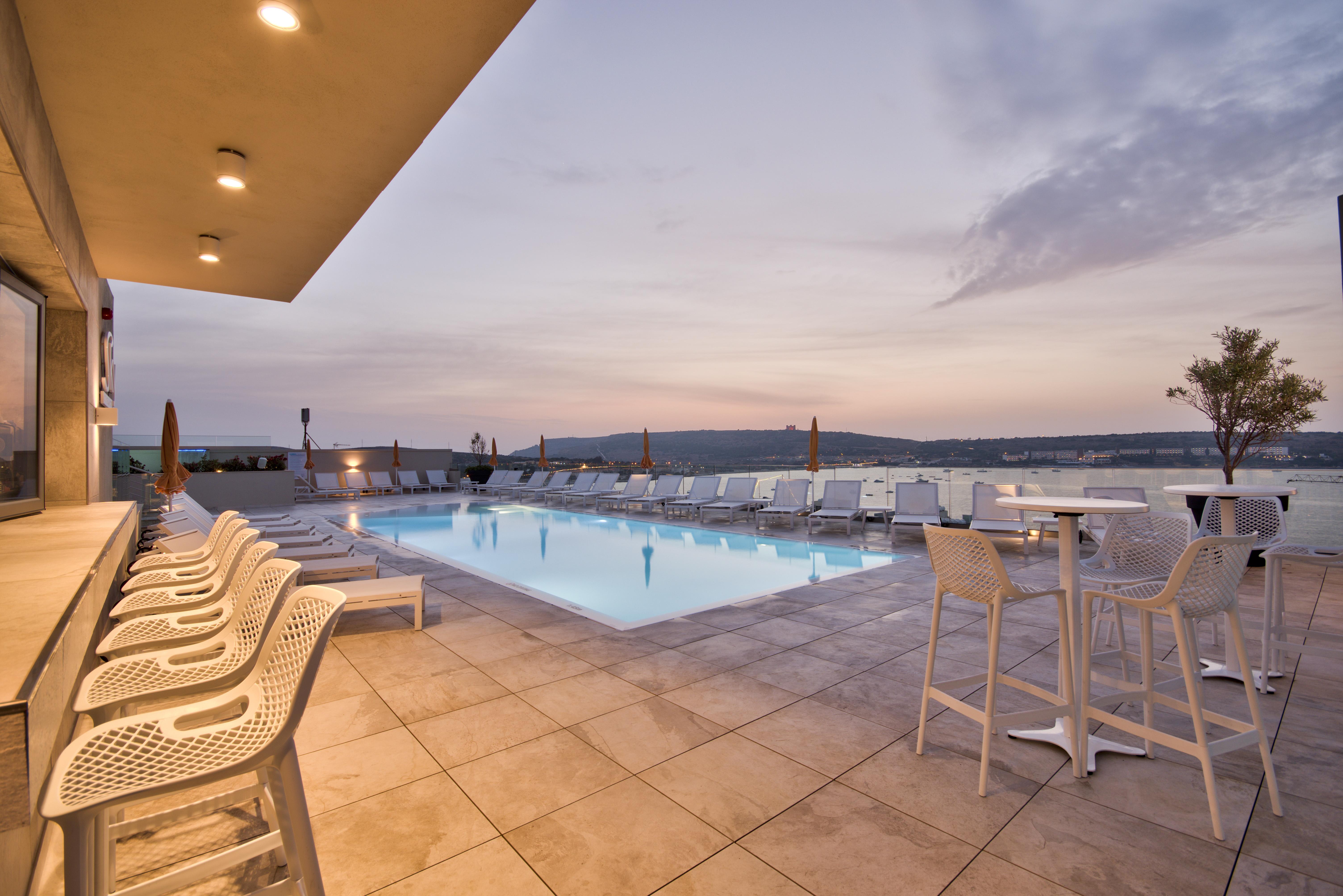Luna Holiday Complex Mellieħa Exterior foto