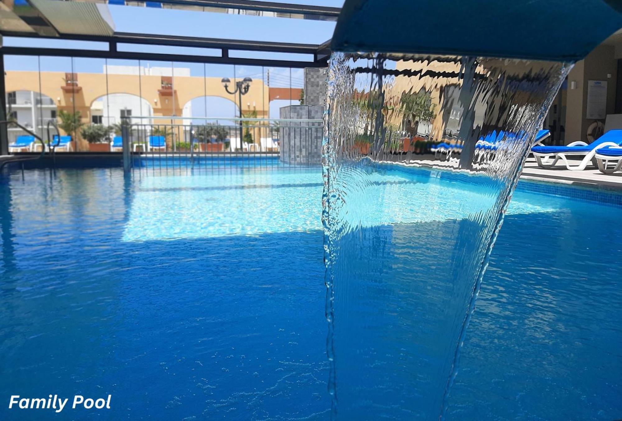 Luna Holiday Complex Mellieħa Exterior foto